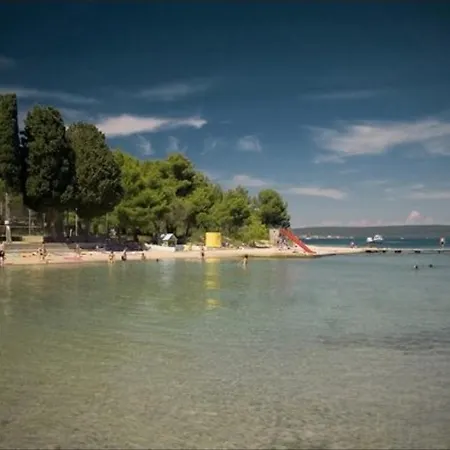 Apartmani Zdrelac * Ždrelac