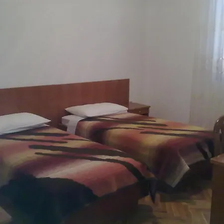 Apartmani Zdrelac *