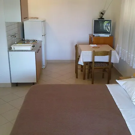 Apartment Apartmani Zdrelac