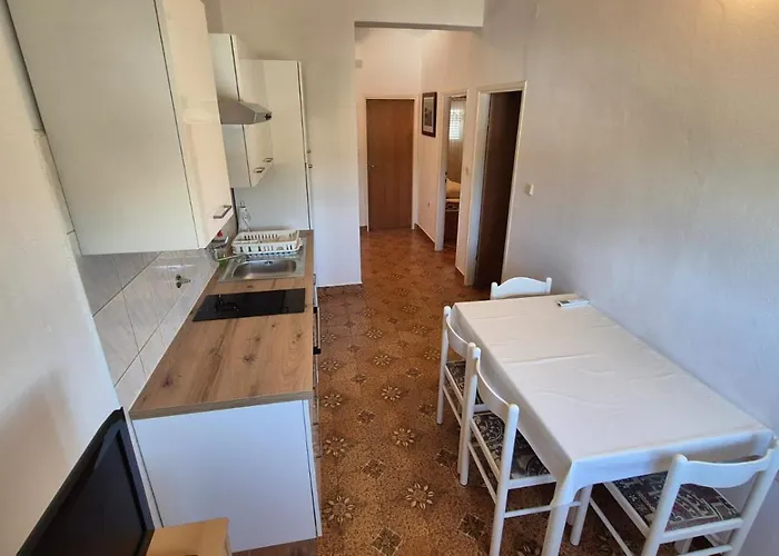 Apartmani Zdrelac *
