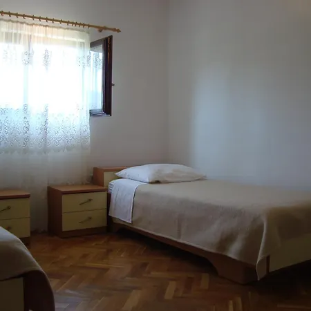 Apartmani Zdrelac Daire