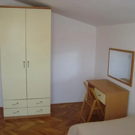 Apartmani Zdrelac Apartment *